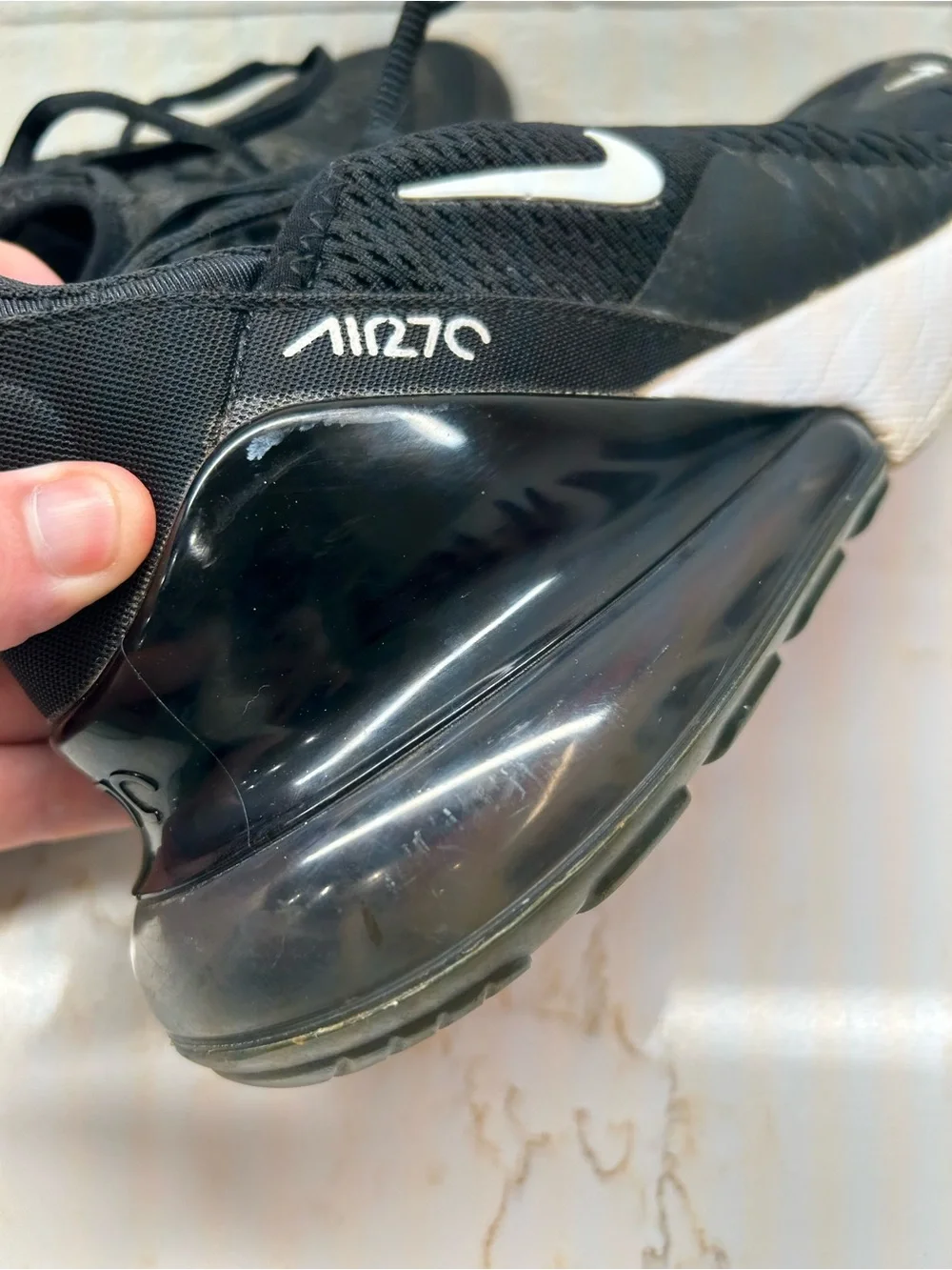 Nike Air Max 270 Mens Size 11.5 Black White Athletic Running Shoes Sneakers
